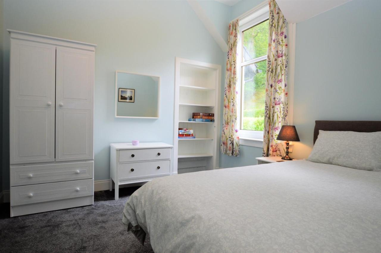 Upper Alta Apartment Tighnabruaich Bagian luar foto